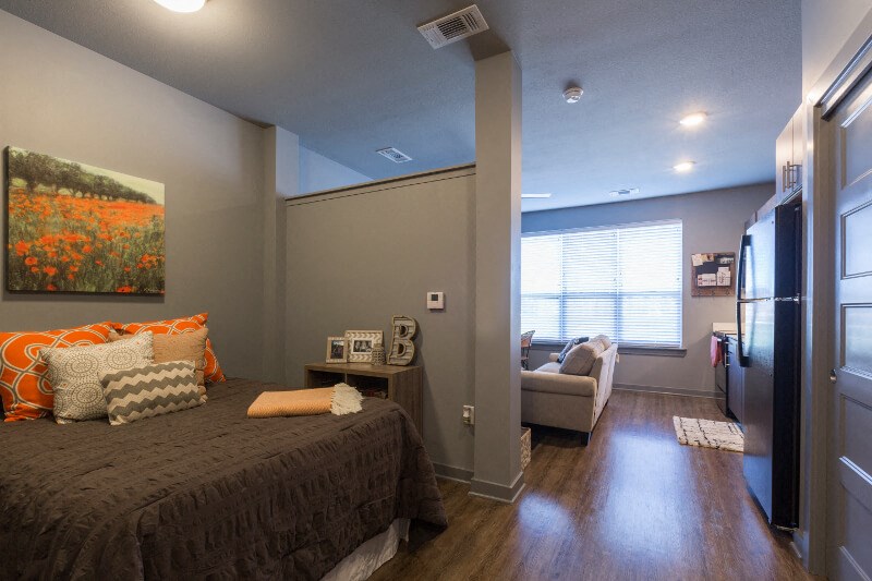 CUE At Aksarben Village Apartments, 2110 S 64th Avenue, Omaha, NE